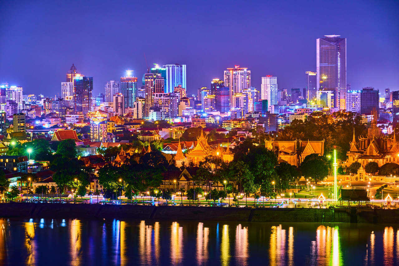 プノンペンの成長ポテンシャルと優位性　　　　新興国ならではの低コスト環境と金融面の強み